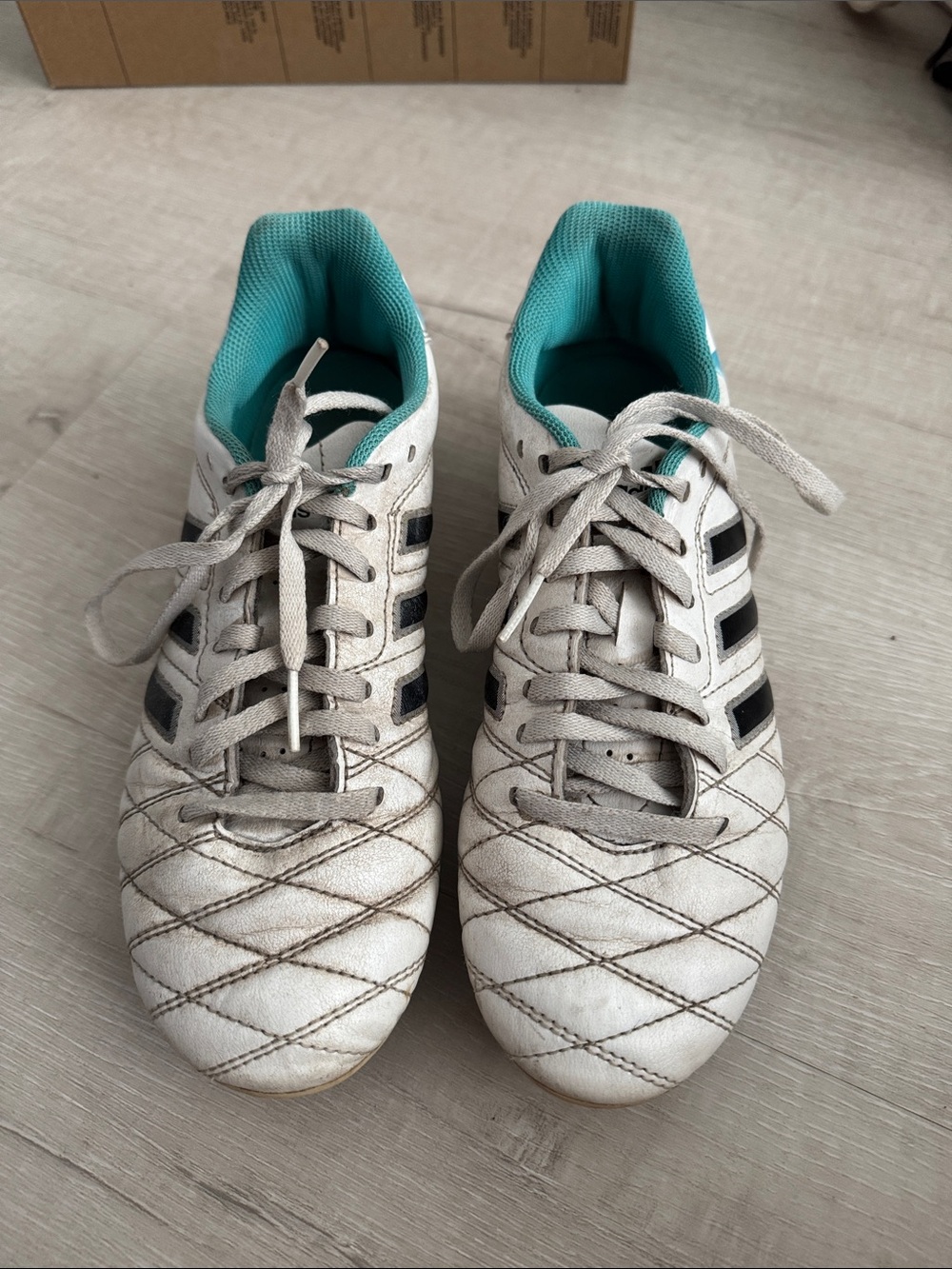 11questra Adidas Cleats